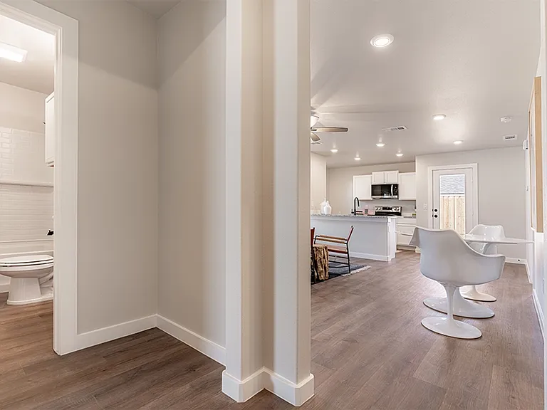 3515 Turner Ave — Photo 2