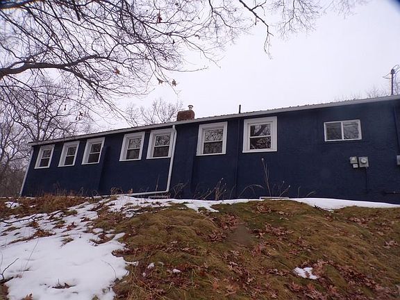 4th image of 3897 Sand Rd