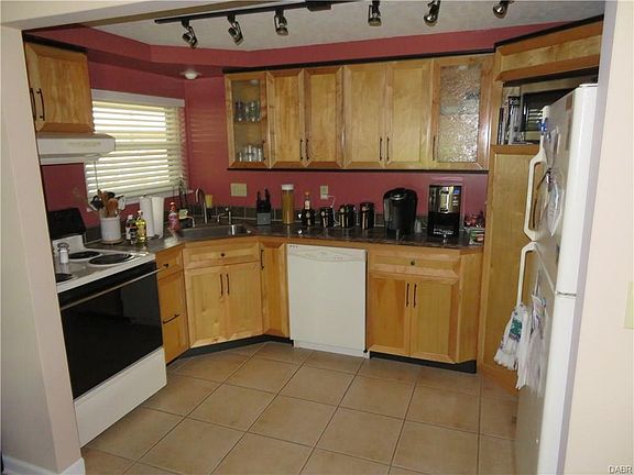 2nd image of 3910 Elmira Dr