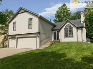 9004 N Oregon Ave, Kansas City, MO 64154