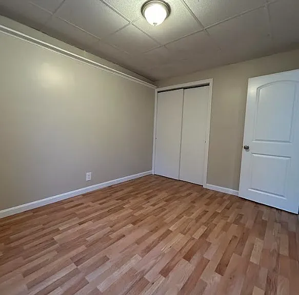 397-407 William St Fall River, MA Cozy 2 Bedroom Steps From Battleship Cove & the Updated Waterfront — Photo 5