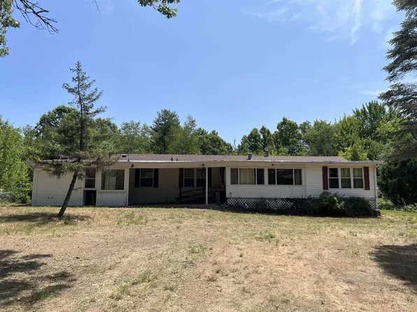 W1914 Amherst Drive, Lyndon Station, WI 53944