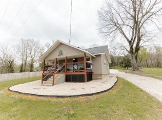 18714 State Route P, Newburg, MO