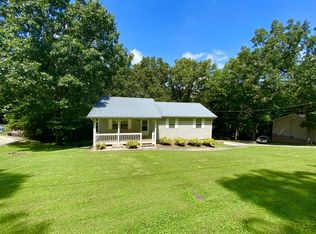 272 NW Dr NW, Charleston, TN 37310