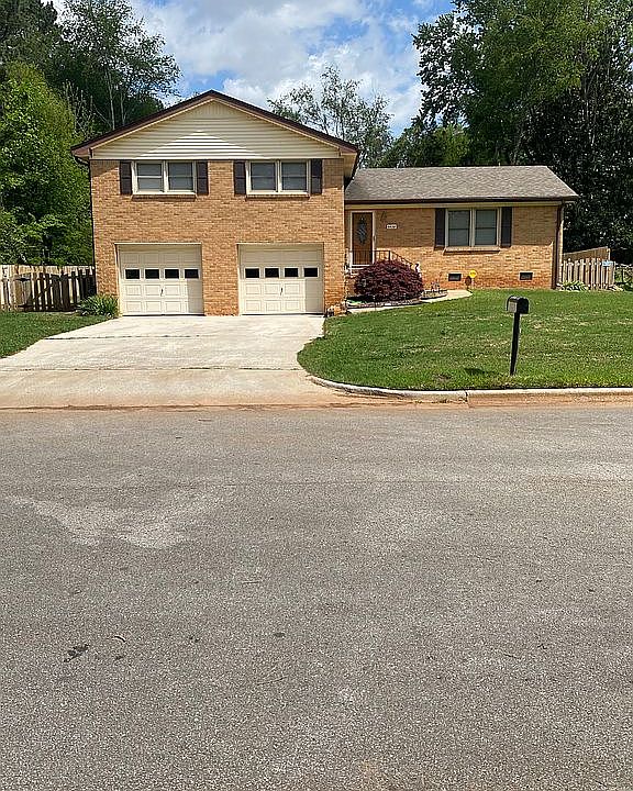 1st image of 6420 Deramus Ave NW
