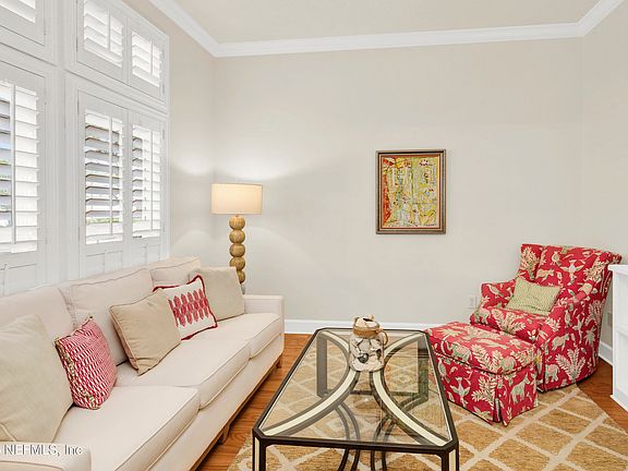 5th image of 8992 LAKE KATHRYN Drive
