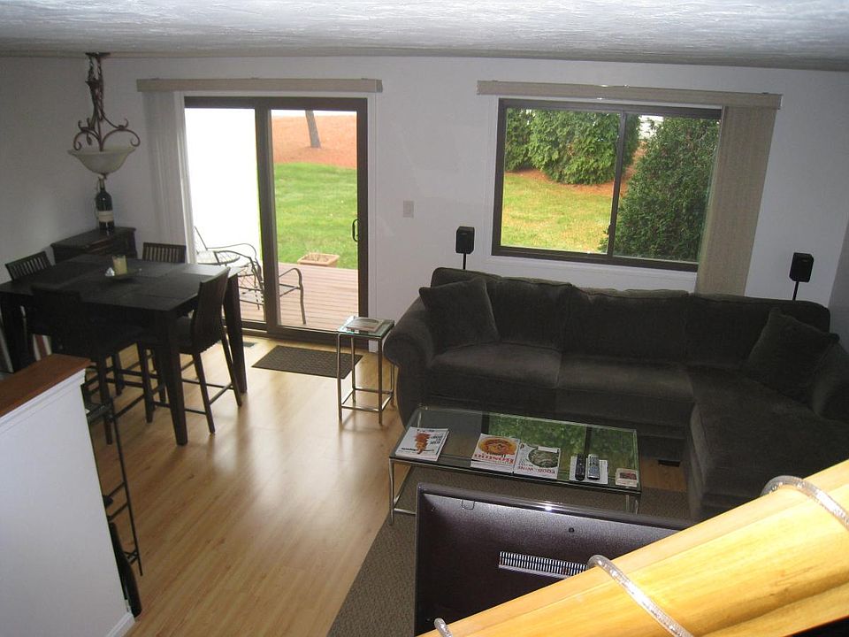 open living/dining/kitchen