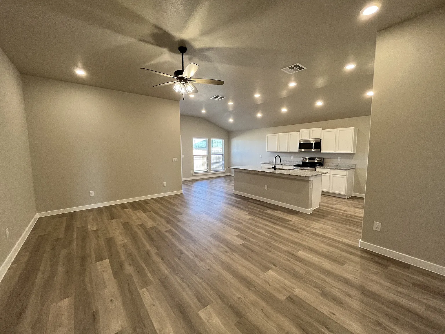 1302 Ross Avenue - 1 — Photo 4