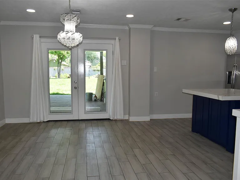 5922 Lavender St — Photo 9