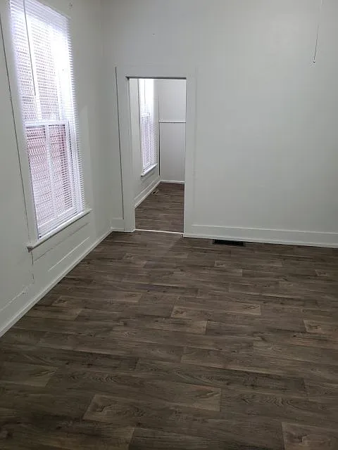 Studio, 1.0 bath, $710 — Photo 3