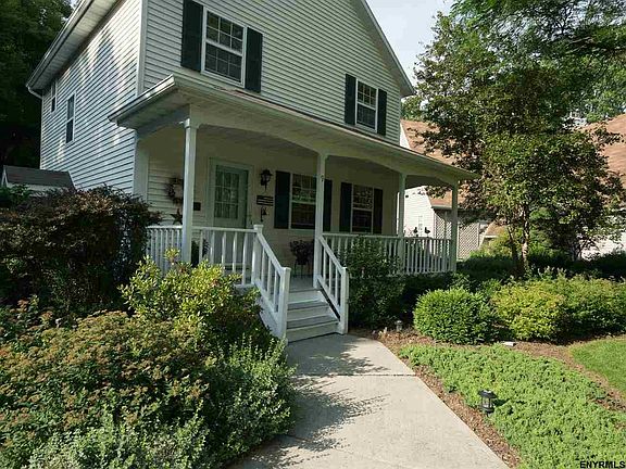 3rd image of 9 Middleborough Ct