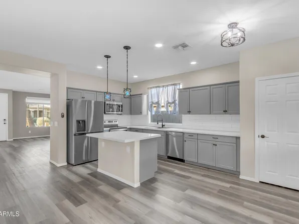 18371 W SUNRISE Drive, Goodyear, AZ 85338