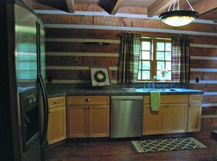 2120 N Elephant Hill Dr, Connersville, IN 47331