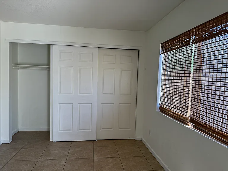312 S Wilson St — Photo 10