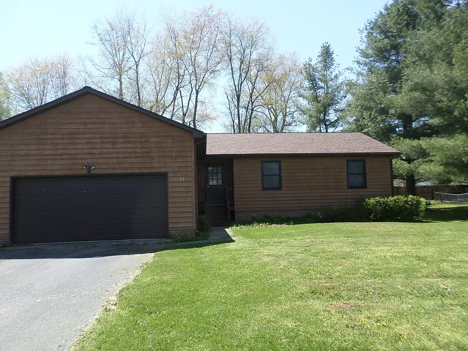 1333 Mockingbird Ln