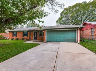 6225 Maurie Dr, Watauga, TX 76148