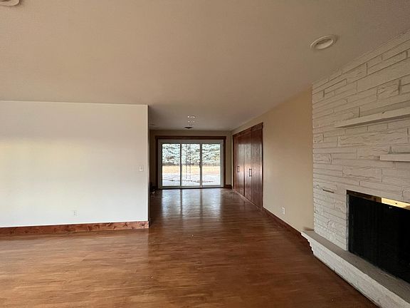 Looking towards the dining area from living room