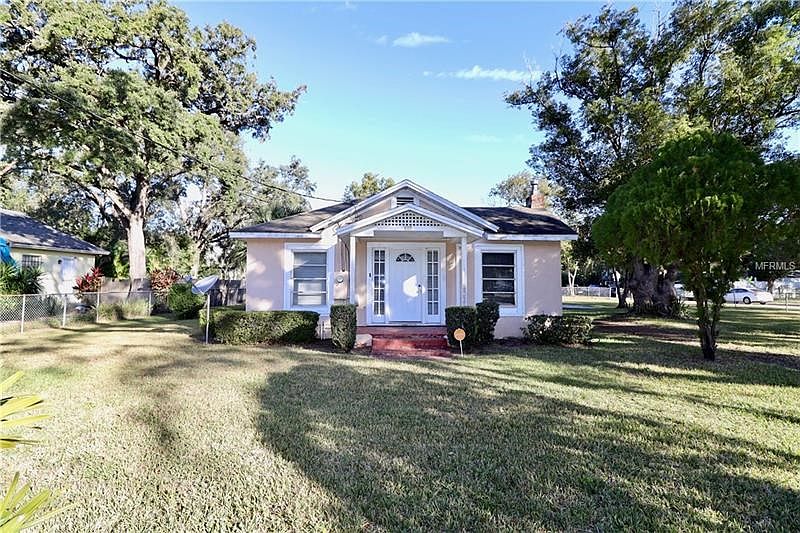 Front View of the home from the entrance.