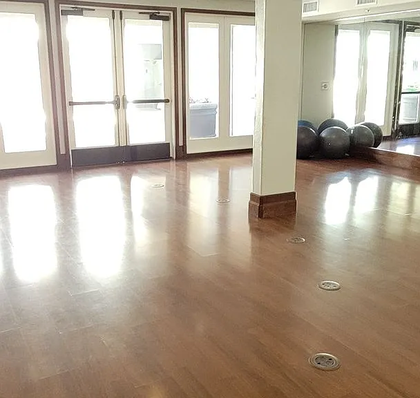 9263 Regents Rd #B305 — Photo 11
