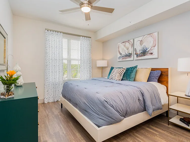 VIVE Apartments - Fort Myers, FL — Photo 14