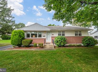 1063 Hale St, Pottstown, PA 19464