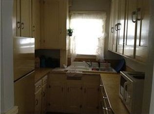 146 Bloomfield St, Pawtucket, RI 02861