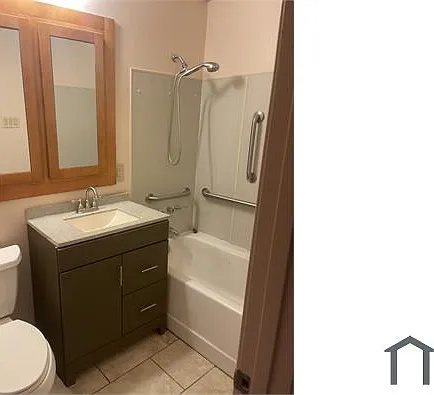 4 bed, $1,800 — Photo 3