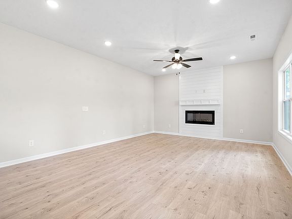 5th image of 237 Wesson Dr Lot 9