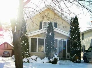 748 Vernon Ave, Beloit, WI 53511