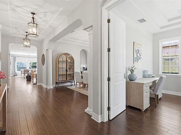 5th image of 17909 Howsmoor Pl