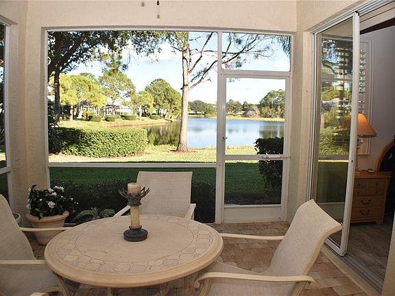 4th image of 834 Montrose Dr #834