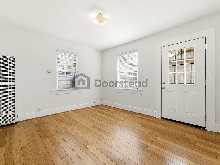 4339 Adeline St #A — Photo 8