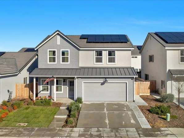 835 Blue Oak Ln W, Madera, CA 93636