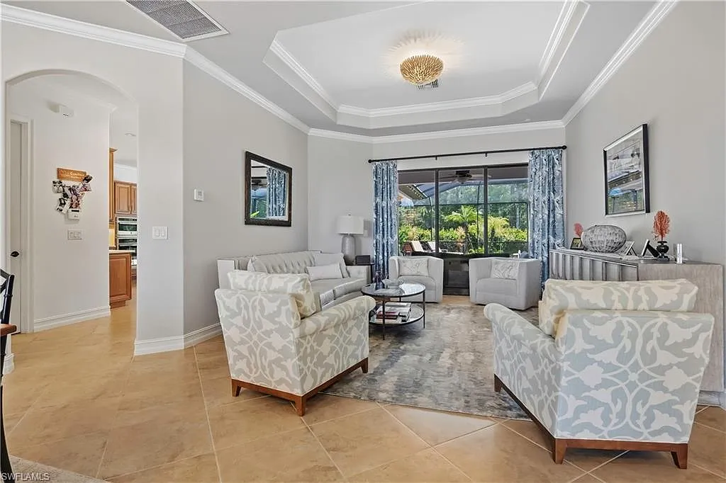 4 bed, 3.0 bath, 2603 sqft, $15,000 — Photo 3
