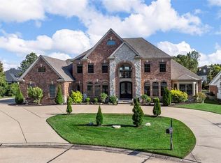 1014 Devonworth Manor Way, Town And Country, MO 63017