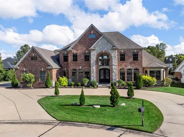 1014 Devonworth Manor Way, Town And Country, MO 63017