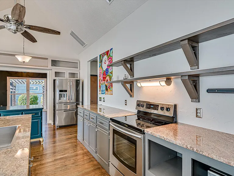 133 Sweet Gum Ln — Photo 12