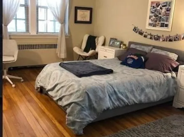 1482 Beacon St, Brookline, MA