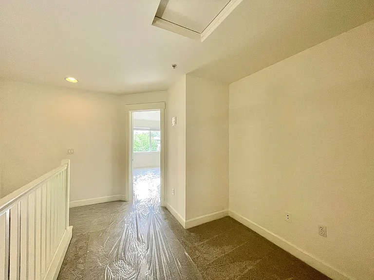 2115 201st Pl SE #B2 — Photo 10