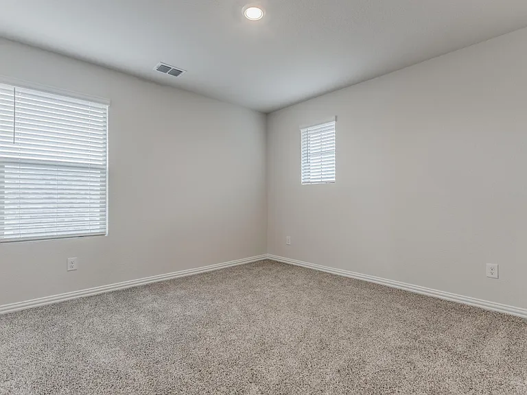 5011 Bellhurst Dr — Photo 24