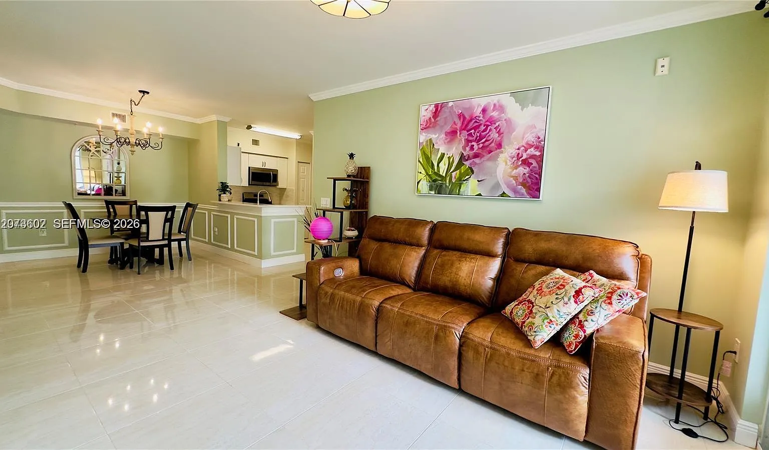 Porto Bellagio Condo — Photo 3