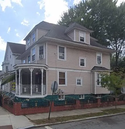 1 bed, $800 — Photo 1