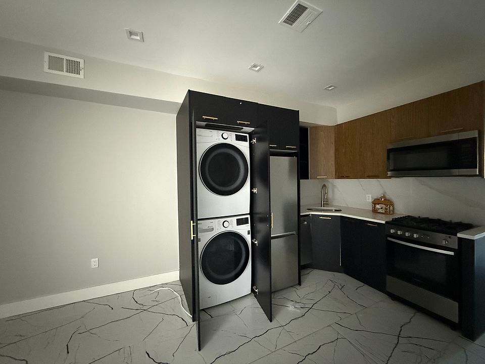 1st image of 525 Newark Ave APT 3L