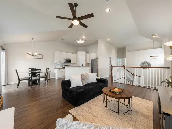 18240 Midway Rd APT 1301, Dallas, TX 75287