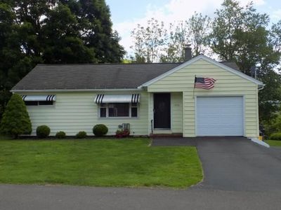 1302 Chase Ave, Binghamton, NY, 13901