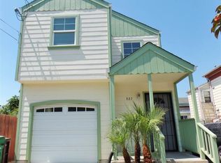 927 Willow St, Oakland, CA 94607
