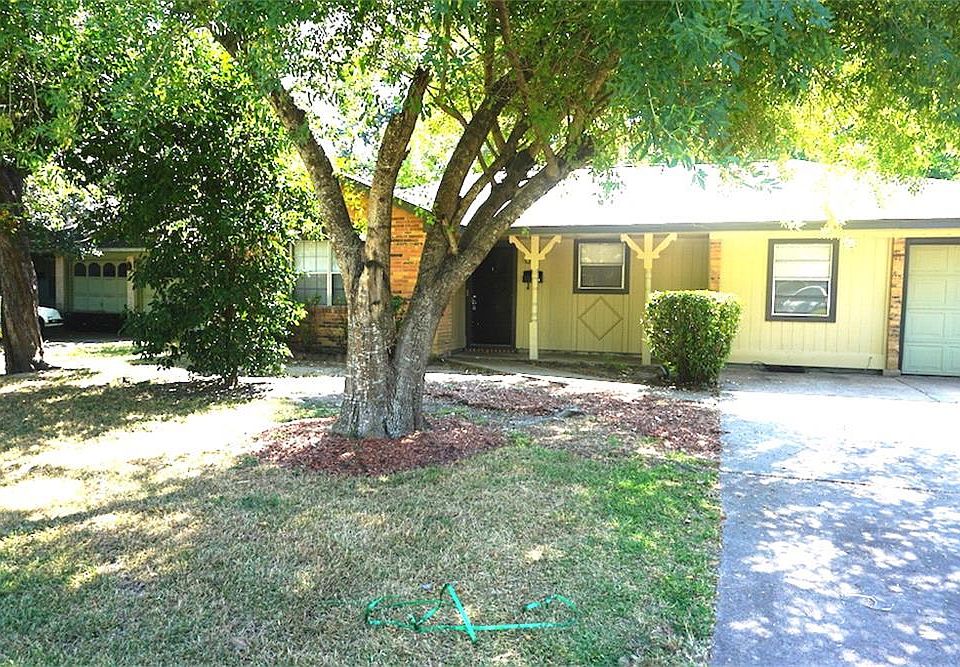 1st image of 619 Saddle Rock Dr