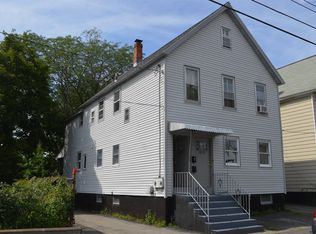 1517 Devine St, Schenectady, NY 12308