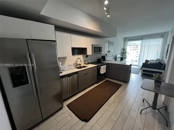 321 NE 26th St, Miami, FL