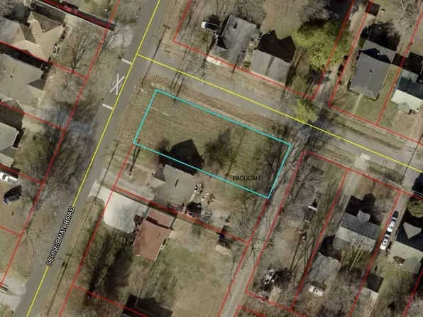 3300 Schneidman Rd, Paducah, KY 42003